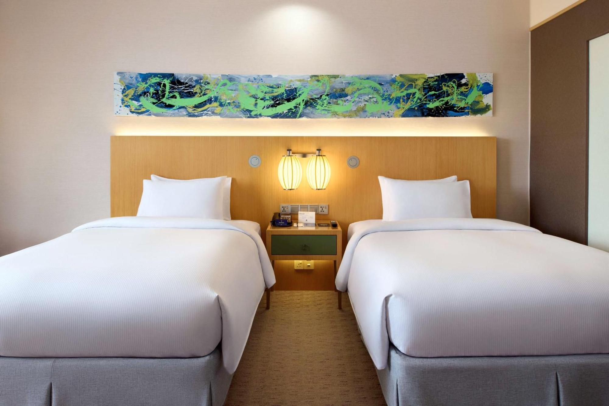 Doubletree By Hilton Melaka Hotel Exterior photo Deluxe Room