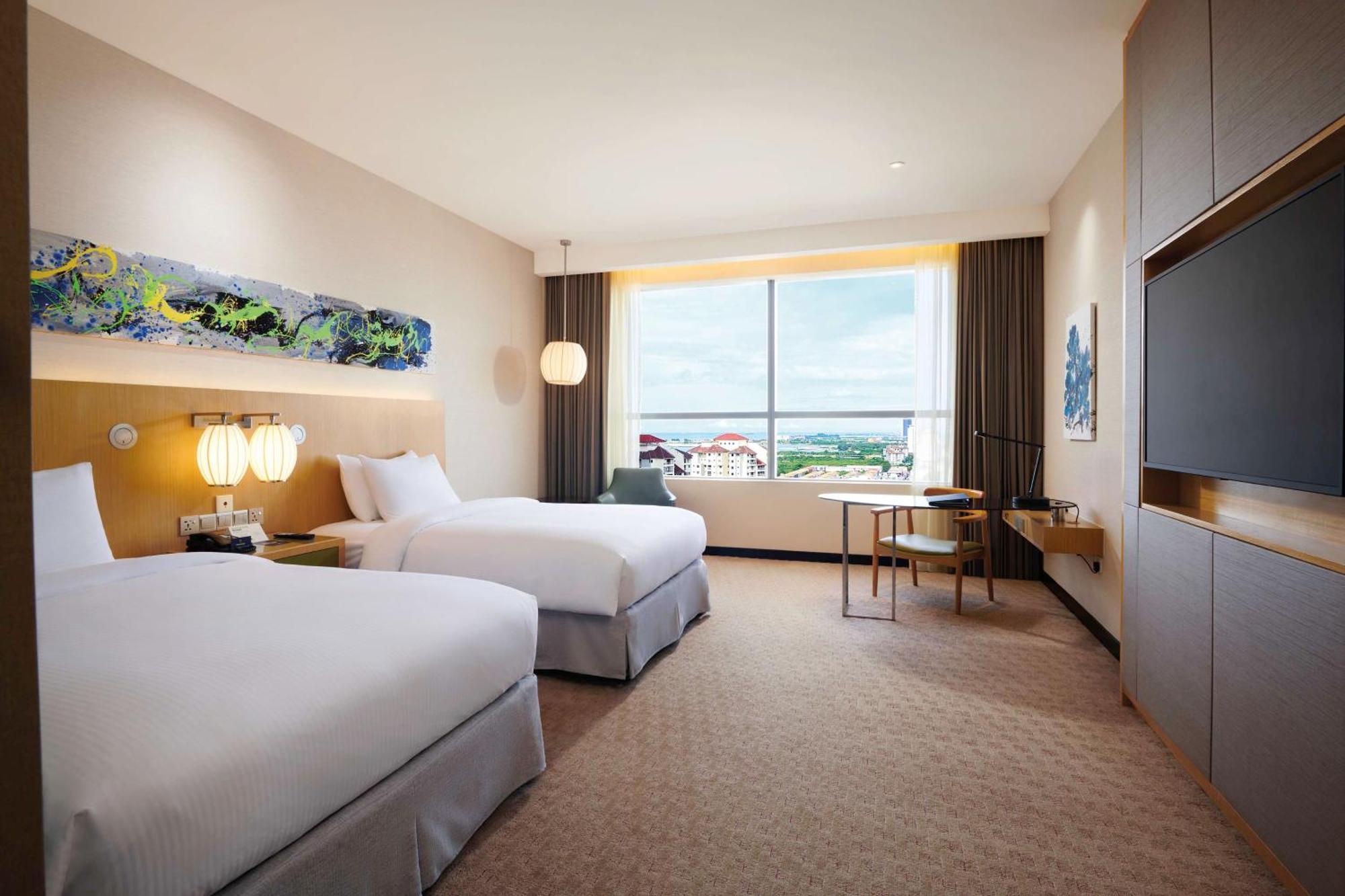 Doubletree By Hilton Melaka Hotel Exterior photo Deluxe Room