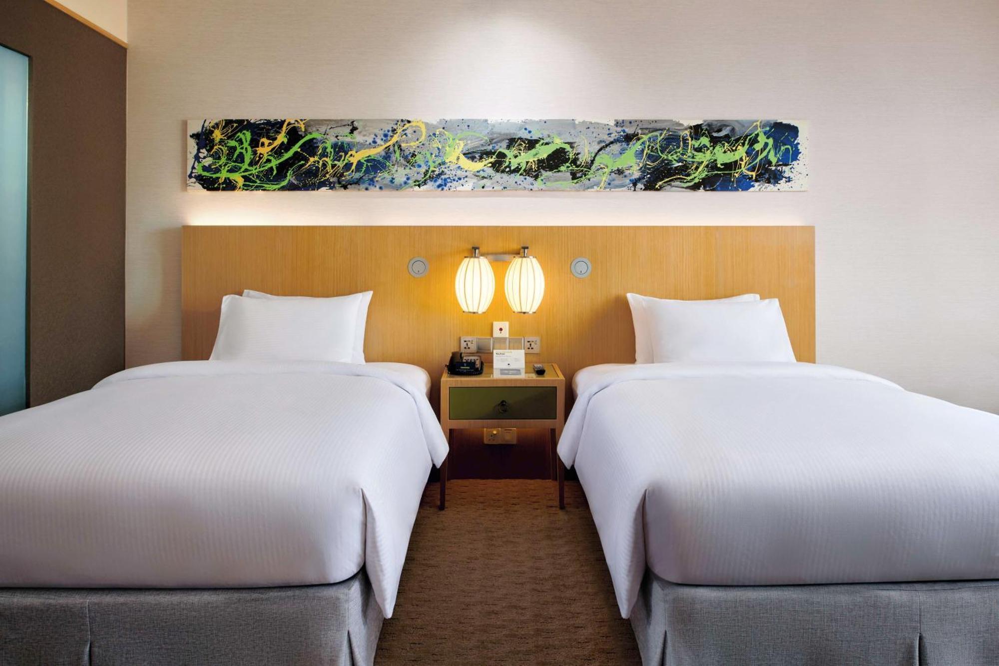 Doubletree By Hilton Melaka Hotel Exterior photo Deluxe Room