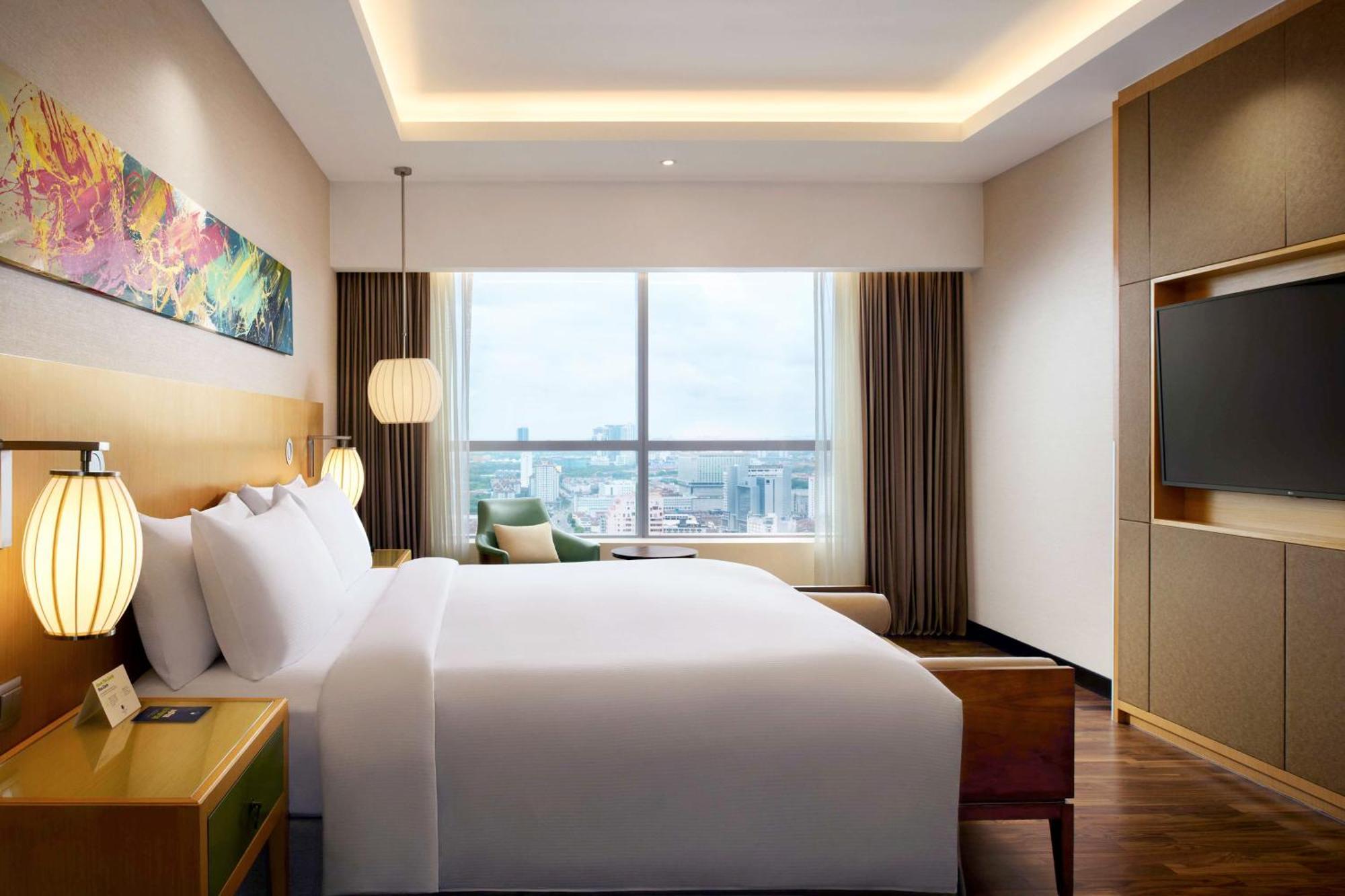 Doubletree By Hilton Melaka Hotel Exterior photo Deluxe Room
